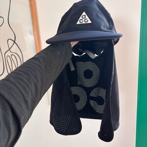 The Original Nike ACG Fly Cap ACG Cape - black/reflective silver